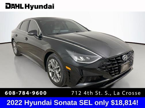2022 Hyundai SONATA SEL