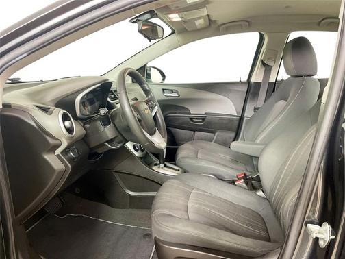 2019 Chevrolet Sonic LT