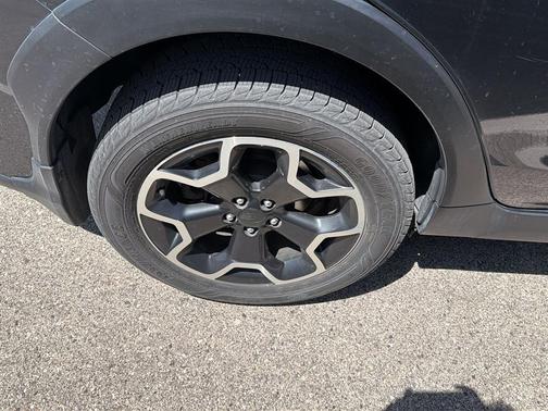 Dark Gray Metallic 2015 Subaru XV Crosstrek 2.0i Premium