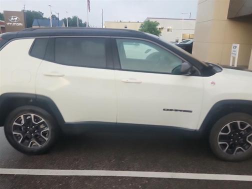 White Clearcoat 2019 Jeep Compass Trailhawk