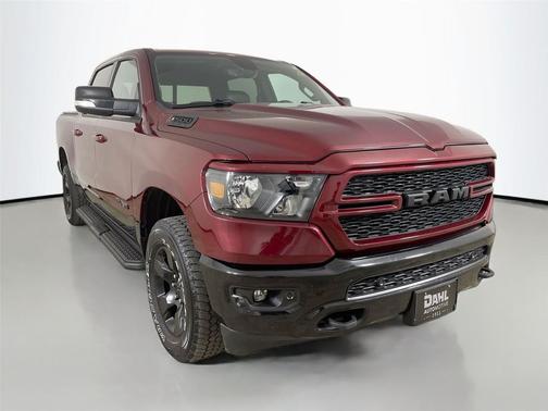 Delmonico Red Pearlcoat 2022 RAM 1500 Big Horn/Lone Star