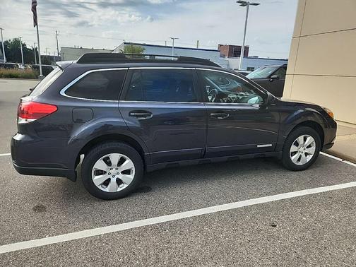 2011 Subaru Outback 2.5 i Limited