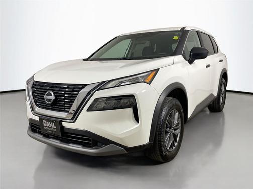 Glacier White 2023 Nissan Rogue S