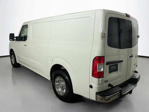 2019 Nissan NV Cargo NV3500 HD S V8