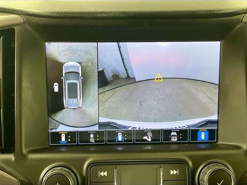 Summit White 2022 GMC Terrain AWD AT4