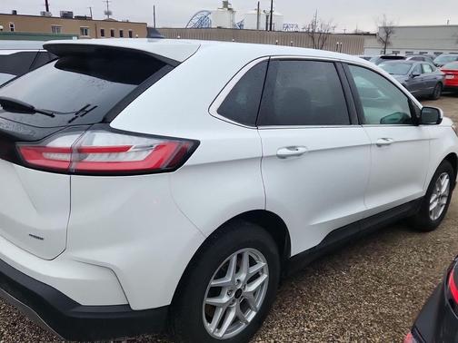 Oxford White 2024 Ford Edge SEL