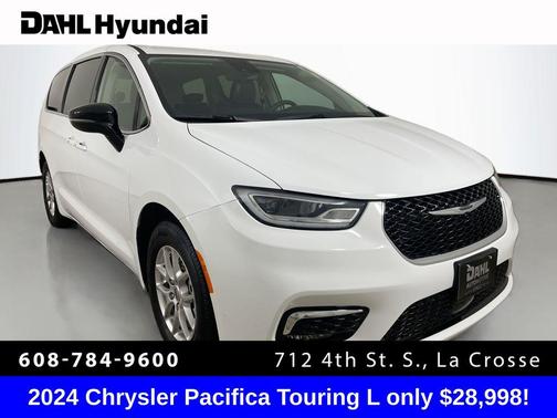 2024 Chrysler Pacifica Touring L