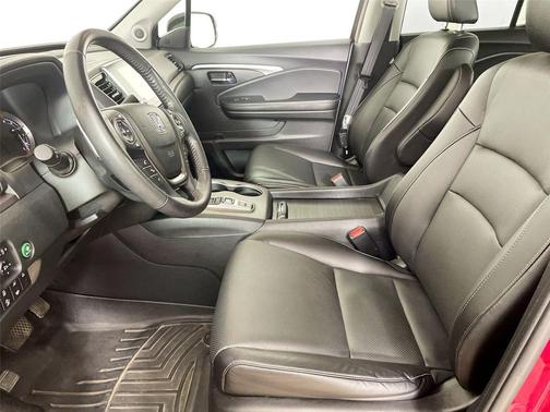 Radiant Red Metallic II 2022 Honda Ridgeline RTL-E