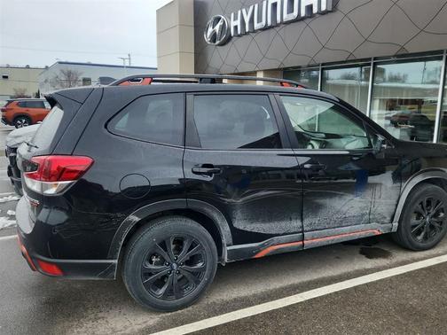 2023 Subaru Forester Sport