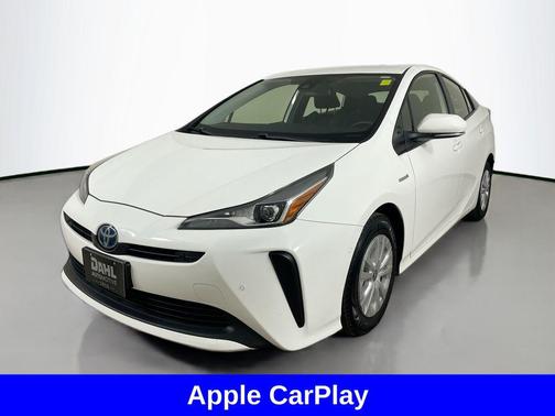 2021 Toyota Prius LE