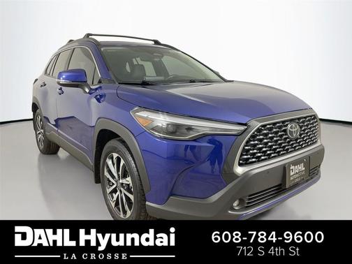 2024 Toyota Corolla Cross XLE