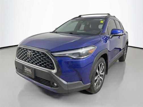 2024 Toyota Corolla Cross XLE