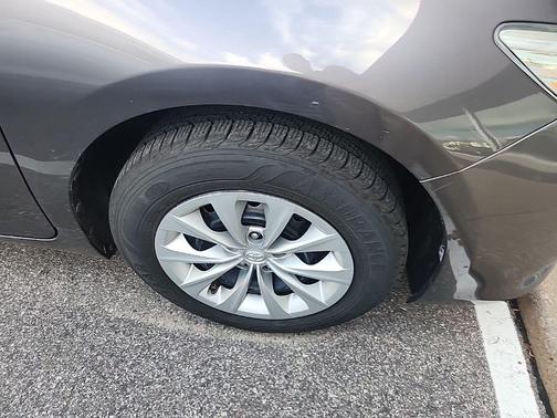 2015 Toyota Camry Hybrid LE