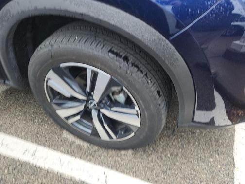 Deep Ocean Blue Pearl 2026 Nissan Rogue SL