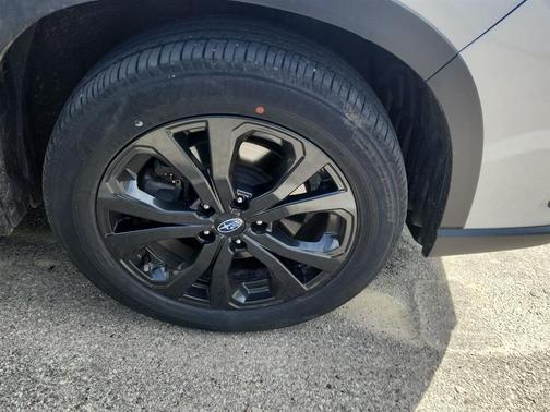Ice Silver Metallic 2023 Subaru Forester Sport