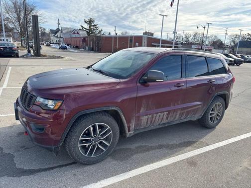 2019 Jeep Grand Cherokee Trailhawk