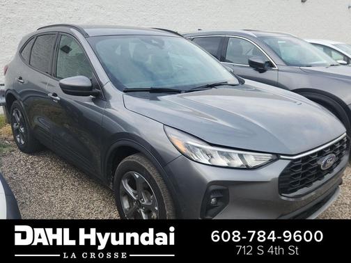 Carbonized Gray Metallic 2025 Ford Escape ST-Line Select