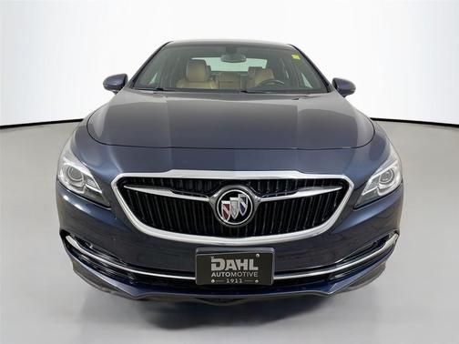 2017 Buick LaCrosse Essence