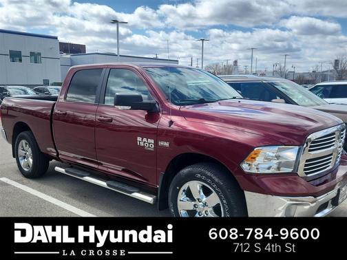 Delmonico Red Pearlcoat 2019 RAM 1500 Big Horn