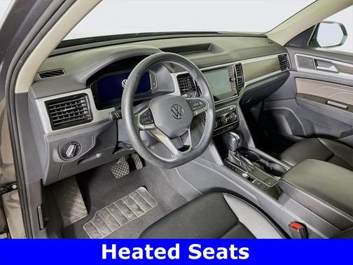 2022 Volkswagen Atlas 3.6L SE w/Technology