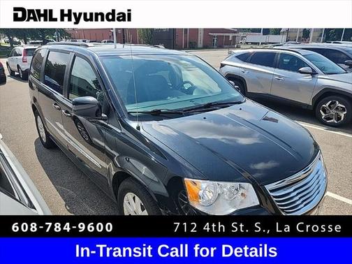 2014 Chrysler Town & Country Touring