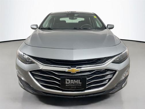 Sterling Gray Metallic 2024 Chevrolet Malibu FWD 1LT