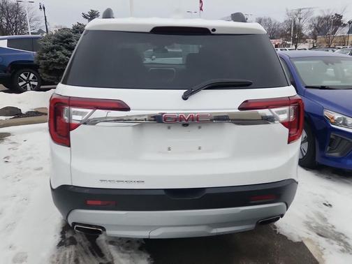 2023 GMC Acadia FWD SLE