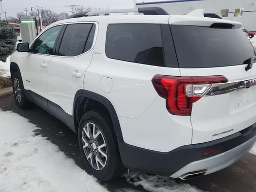 2023 GMC Acadia FWD SLE