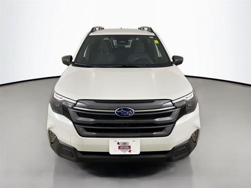 Crystal White Pearl 2025 Subaru Forester Premium