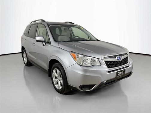 Ice Silver Metallic 2016 Subaru Forester 2.5i Premium