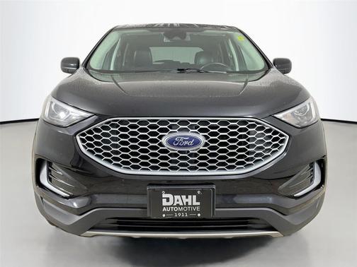 Agate Black Metallic 2023 Ford Edge SEL