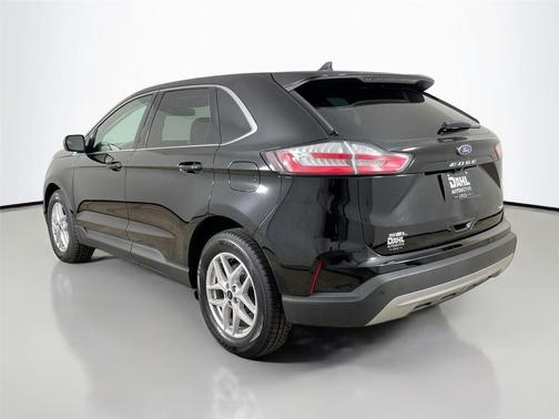 Agate Black Metallic 2023 Ford Edge SEL