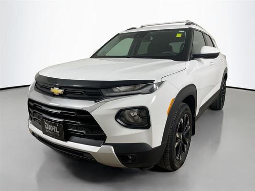Summit White 2022 Chevrolet Trailblazer LT