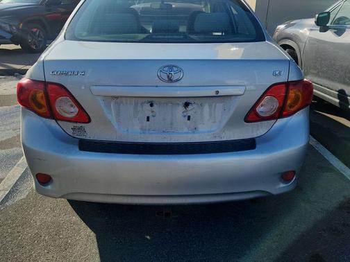 2009 Toyota Corolla LE