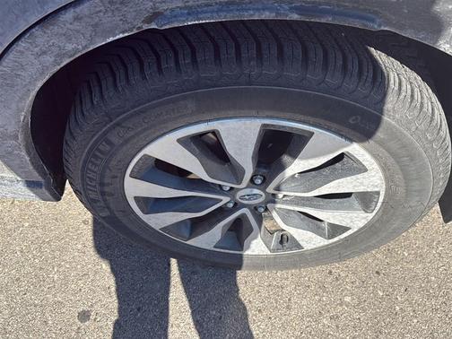 2023 Subaru Outback Limited XT