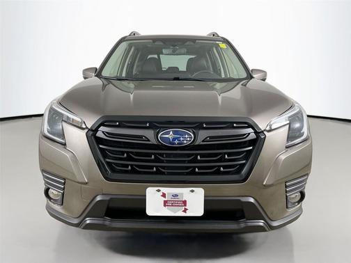 Brilliant Bronze Metallic 2023 Subaru Forester Limited