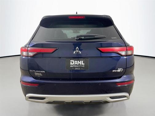 2024 Mitsubishi Outlander PHEV SEL