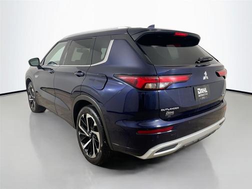 2024 Mitsubishi Outlander PHEV SEL