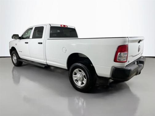 2022 RAM 2500 Tradesman Crew Cab 4x4 8' Box