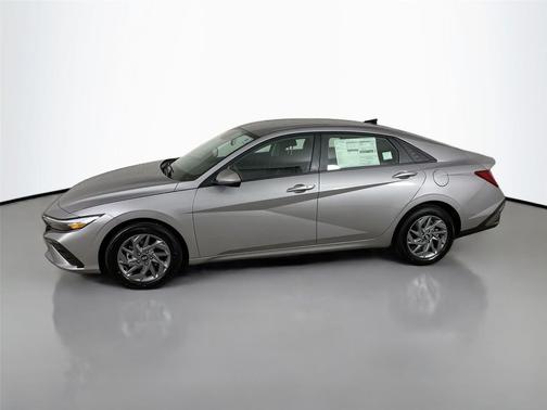 2026 Hyundai ELANTRA HEV Blue