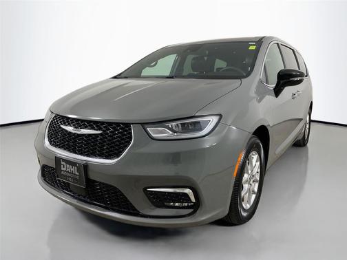 Ceramic Gray Clearcoat 2025 Chrysler Pacifica L