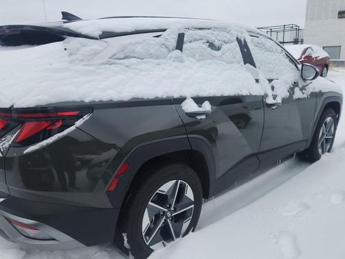 2025 Hyundai TUCSON SEL