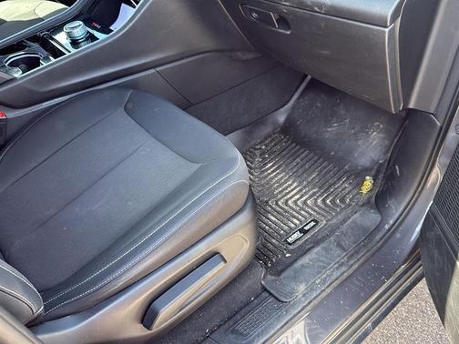 Baltic Gray Metallic Clearcoat 2022 Jeep Grand Cherokee L Laredo