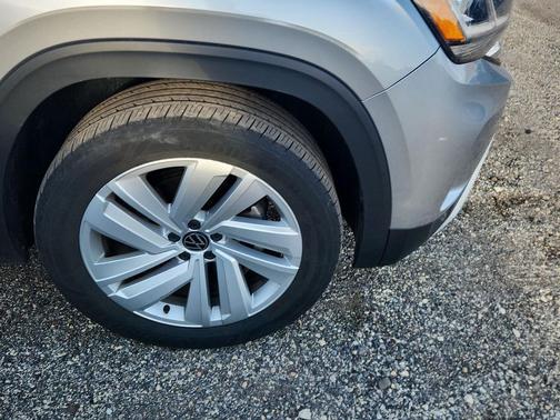 2023 Volkswagen Atlas Cross Sport 3.6L V6 SE w/Technology