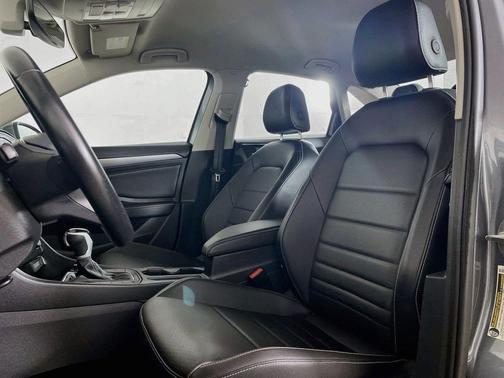 Rising Blue Metallic 2024 Volkswagen Jetta 1.5T SE