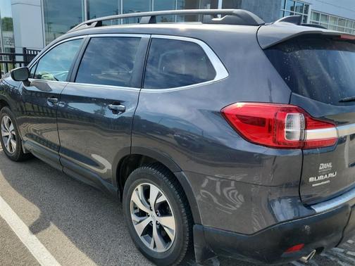 Magnetite Gray Metallic 2020 Subaru Ascent Premium 7-Passenger