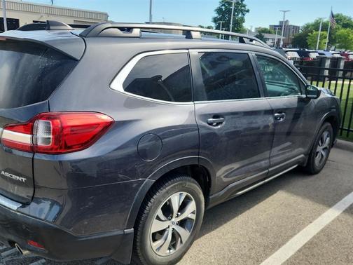 Magnetite Gray Metallic 2020 Subaru Ascent Premium 7-Passenger