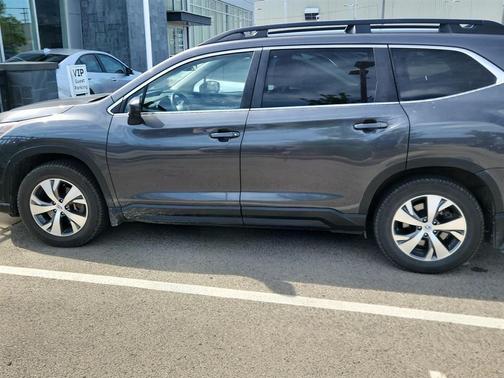 Magnetite Gray Metallic 2020 Subaru Ascent Premium 7-Passenger