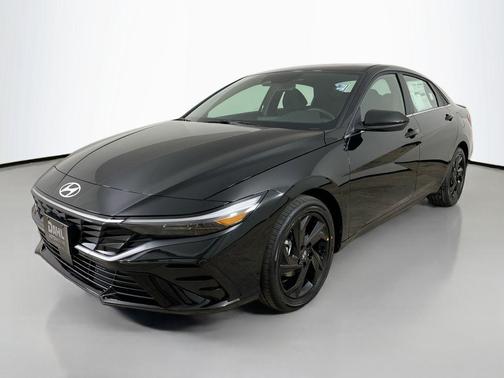 2026 Hyundai ELANTRA Sport