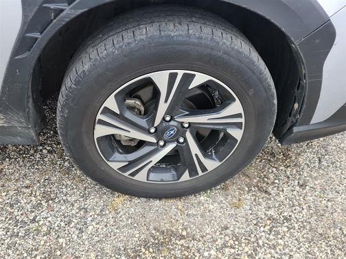Ice Silver Metallic 2024 Subaru Crosstrek Premium